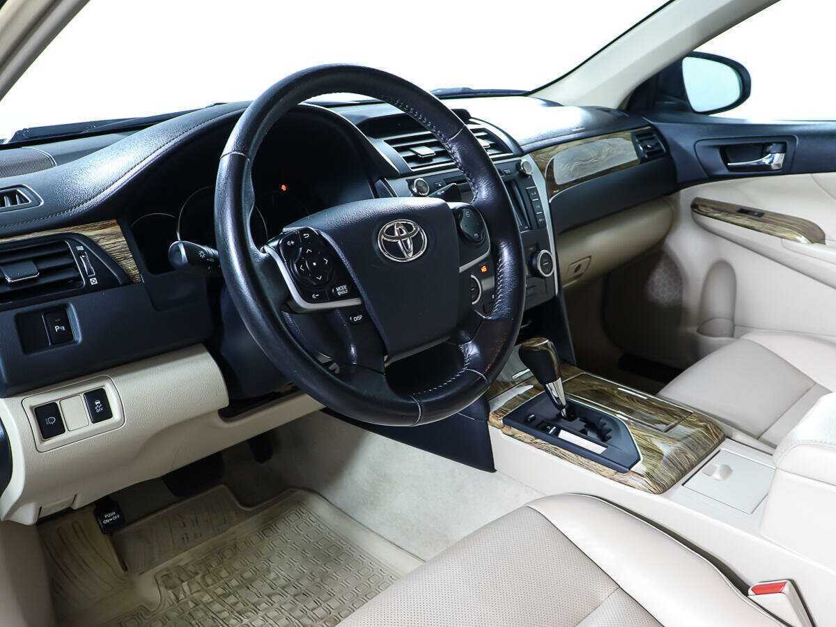Toyota Camry, 2014 - Фото №14