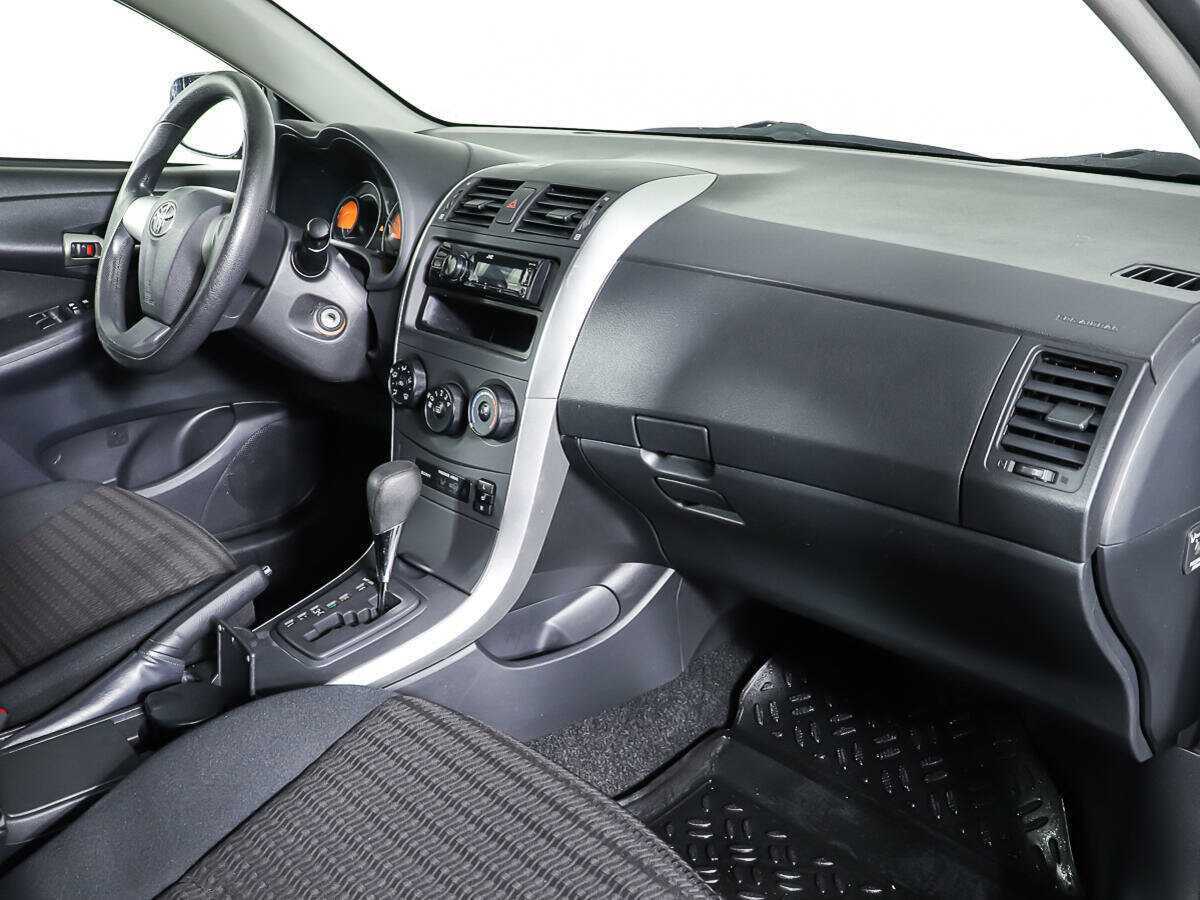 Toyota Corolla, 2012 - Фото №10