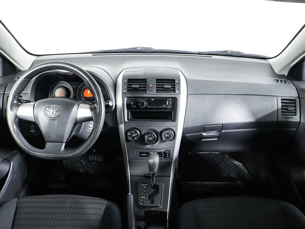 Toyota Corolla, 2012 - Фото №12