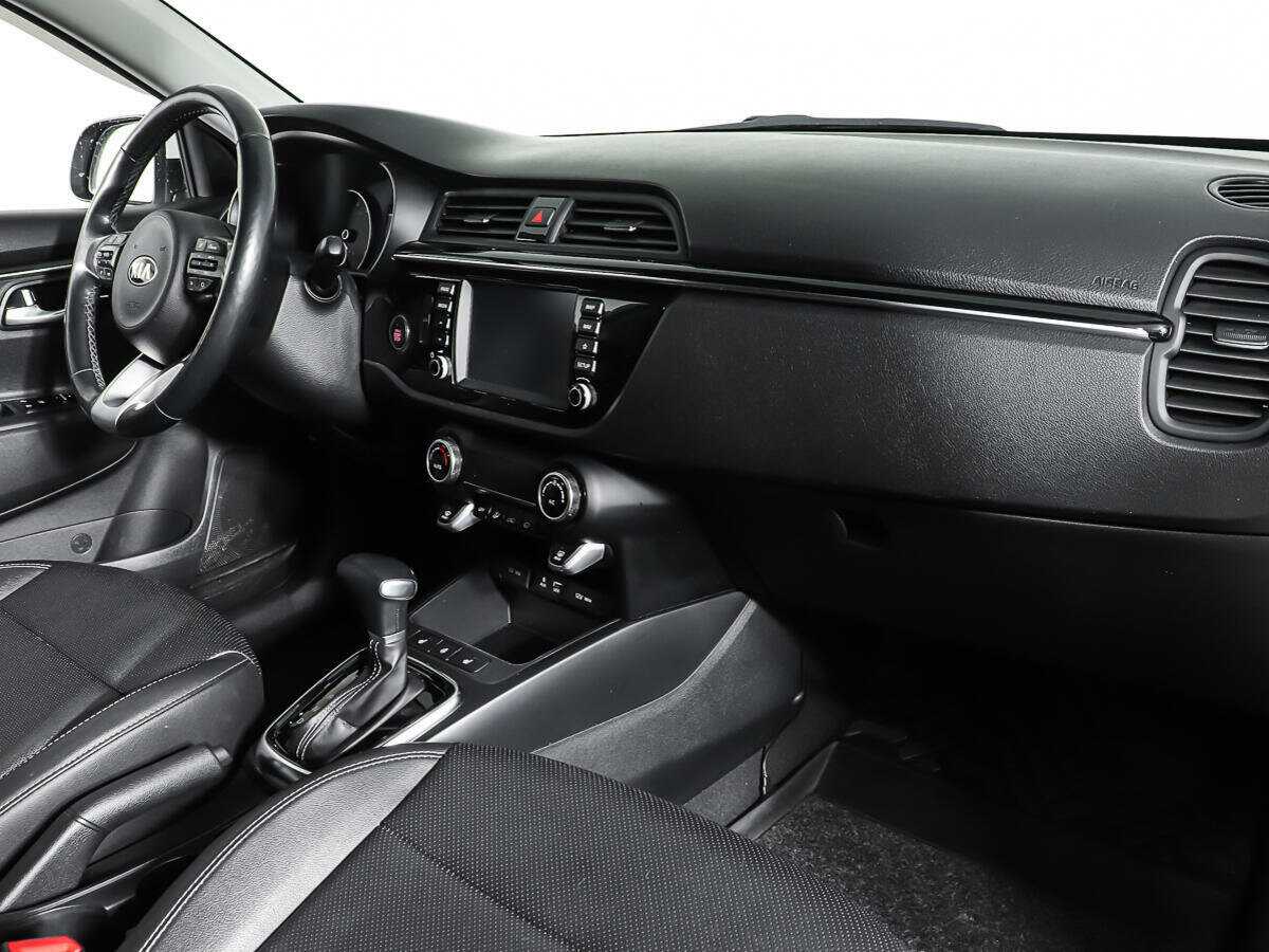 Kia Rio X-Line, 2018 - Фото №8