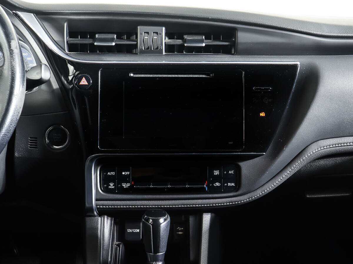 Toyota Corolla, 2017 - Фото №9