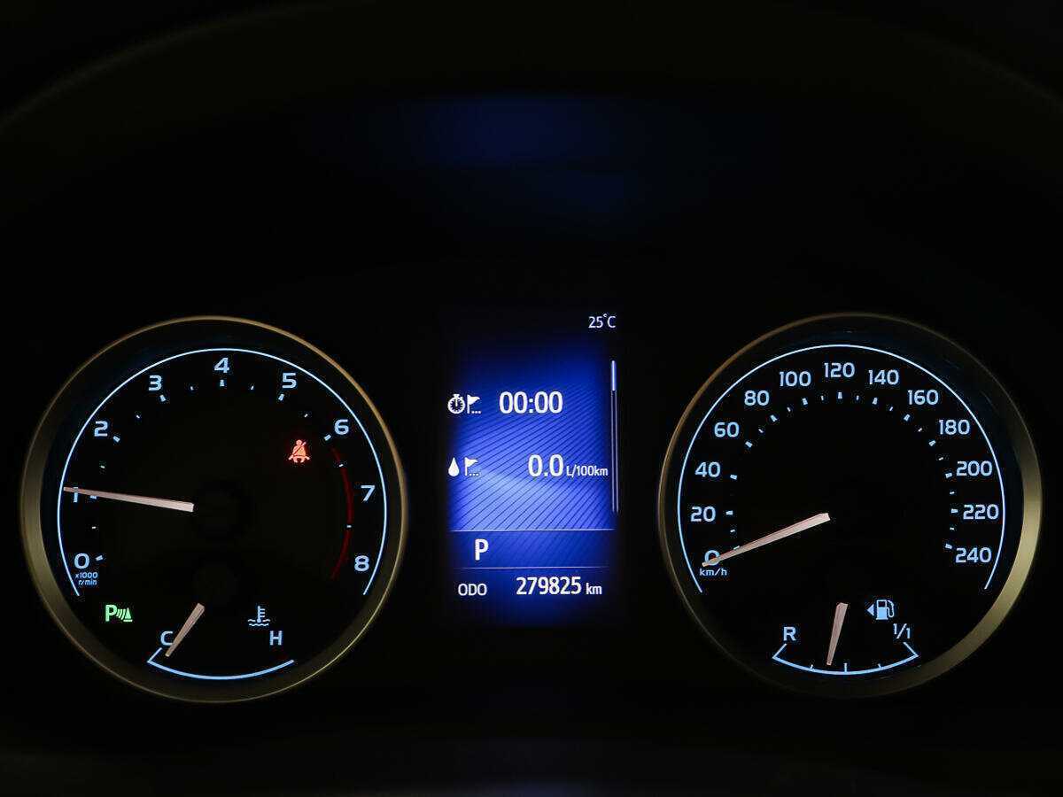 Toyota Corolla, 2017 - Фото №11