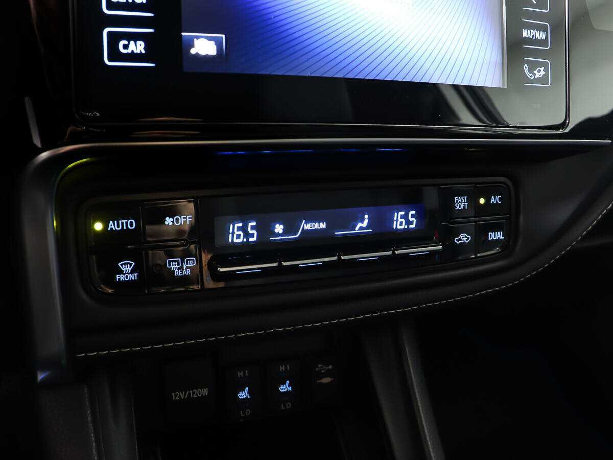 Toyota Corolla, 2017 - Фото №14