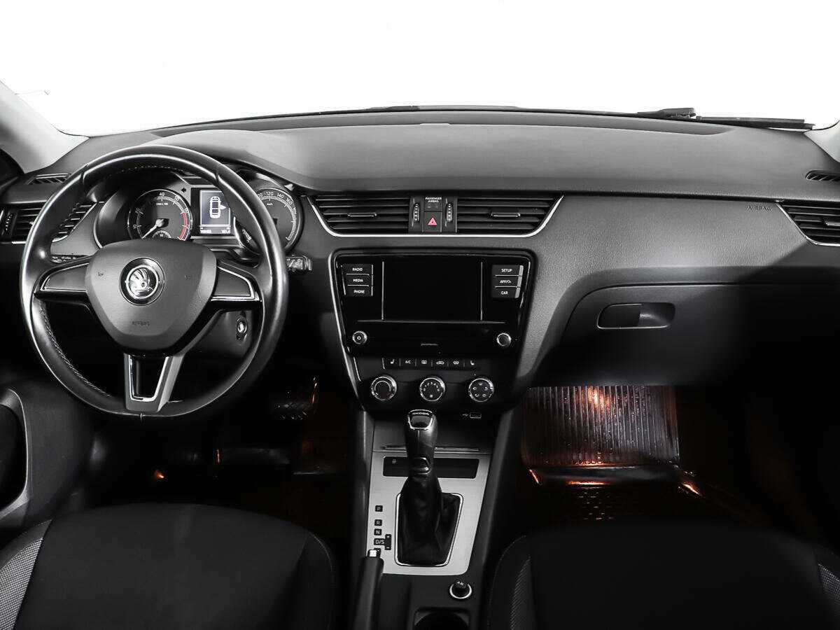 Skoda Octavia, 2019 - Фото №10