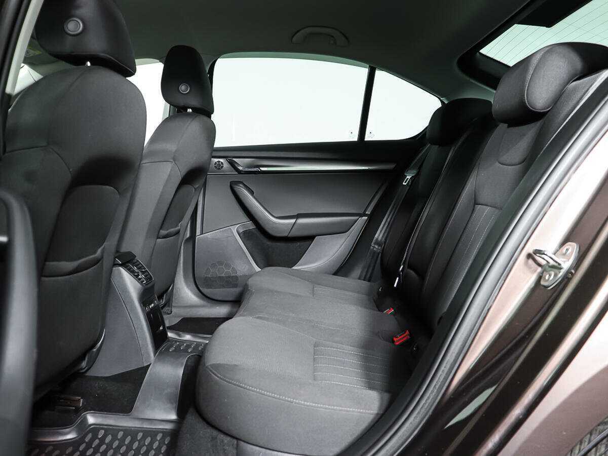 Skoda Octavia, 2018 - Фото №9