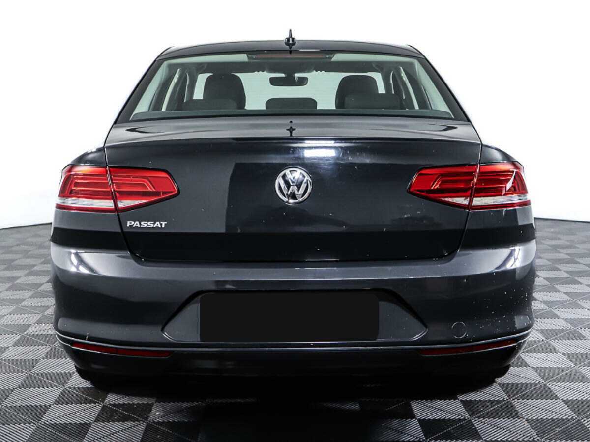 Volkswagen Passat, 2017 - Фото №5