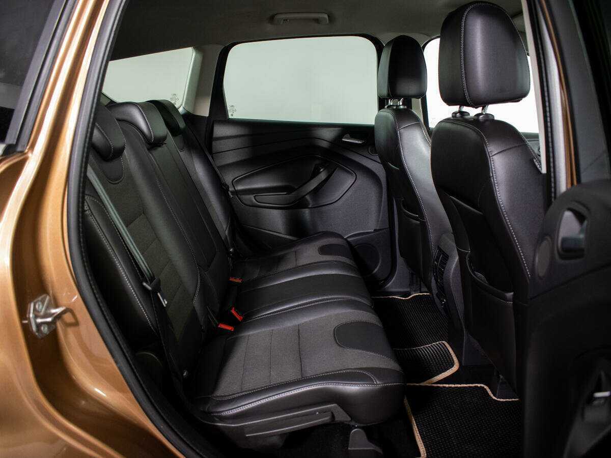 Ford Kuga, 2013 - Фото №8