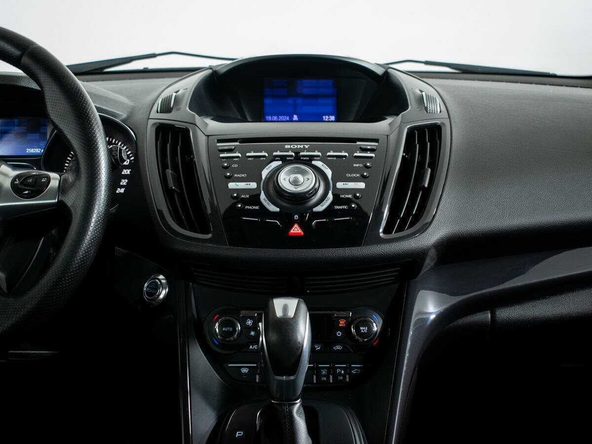 Ford Kuga, 2013 - Фото №9