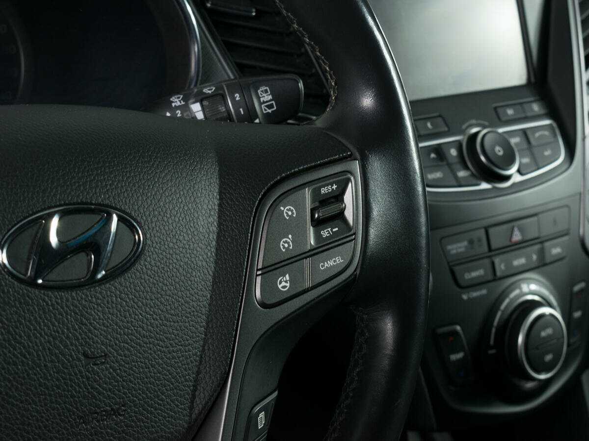 Hyundai Santa Fe Grand, 2014 - Фото №14