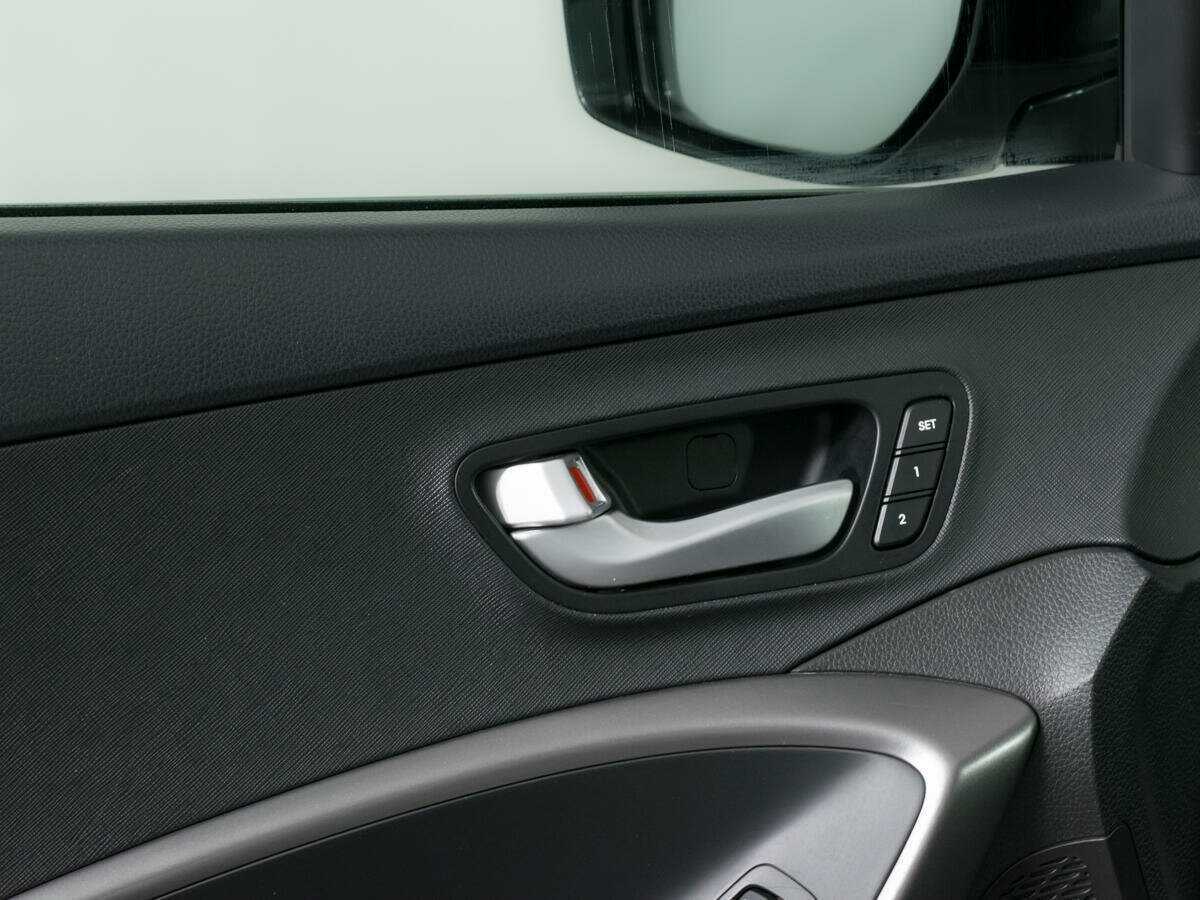 Hyundai Santa Fe Grand, 2014 - Фото №18