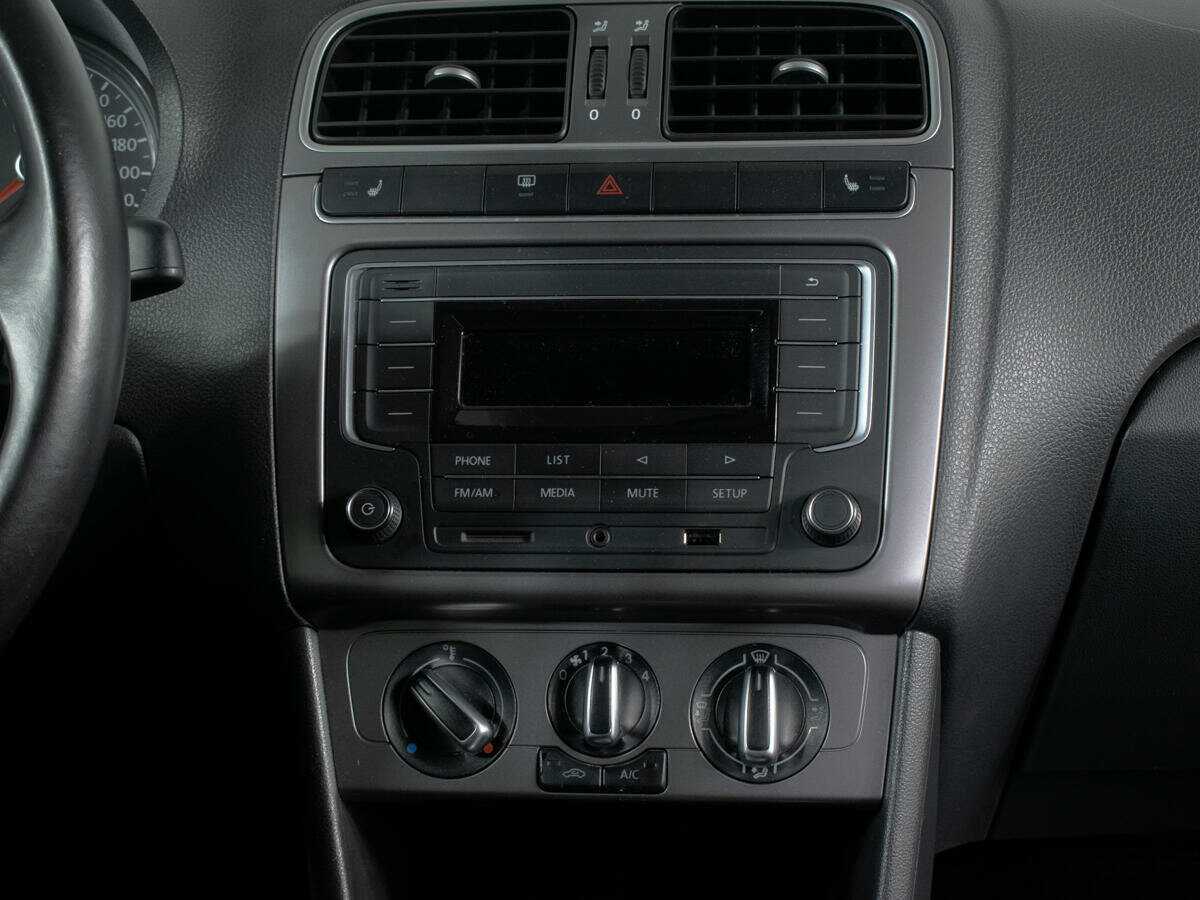 Volkswagen Polo, 2019 - Фото №7