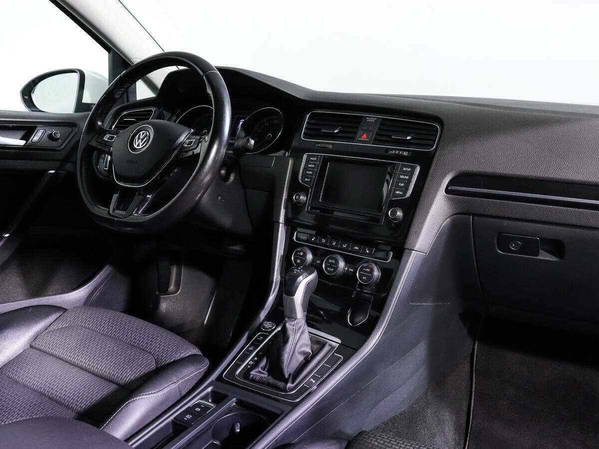 Volkswagen Golf, 2013 - Фото №6