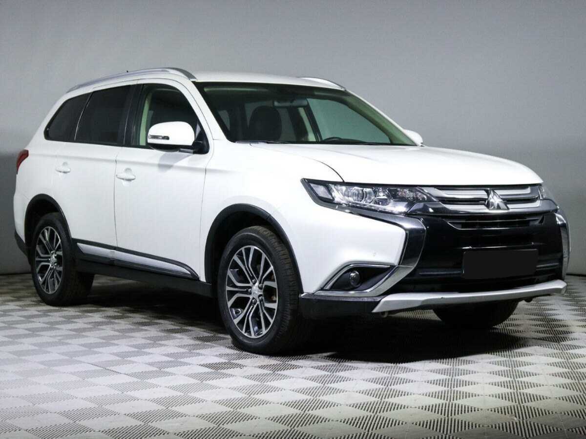 Mitsubishi Outlander, 2016 - Фото №1