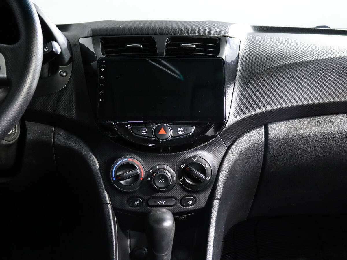 Hyundai Solaris, 2012 - Фото №12