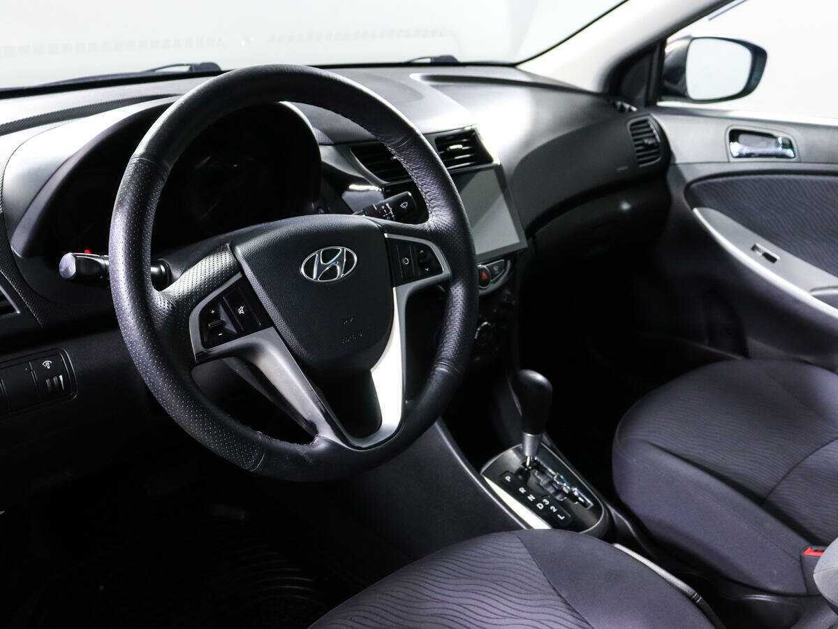 Hyundai Solaris, 2012 - Фото №13