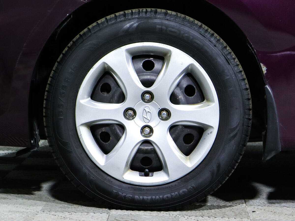 Hyundai Solaris, 2012 - Фото №16