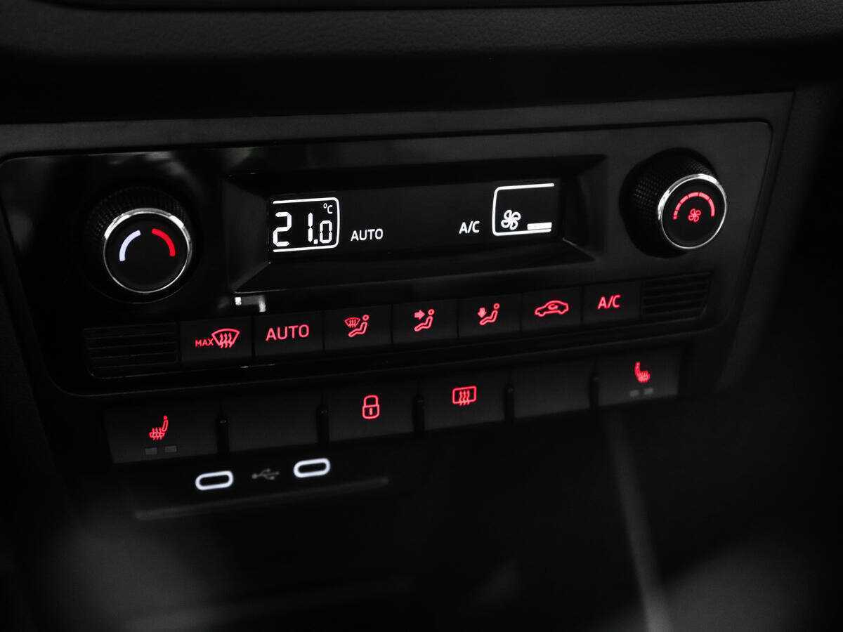 Volkswagen Polo, 2020 - Фото №12