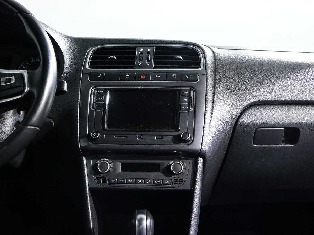 Volkswagen Polo, 2019 - Фото №12