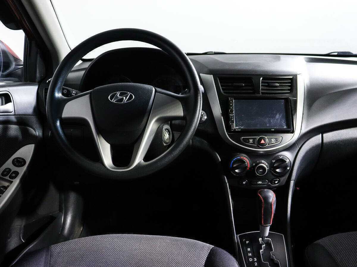Hyundai Solaris, 2013 - Фото №9