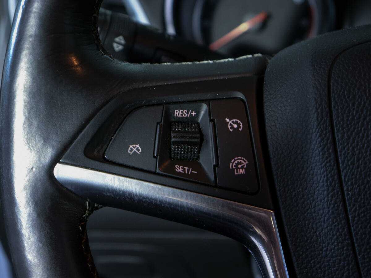 Opel Mokka, 2012 - Фото №13