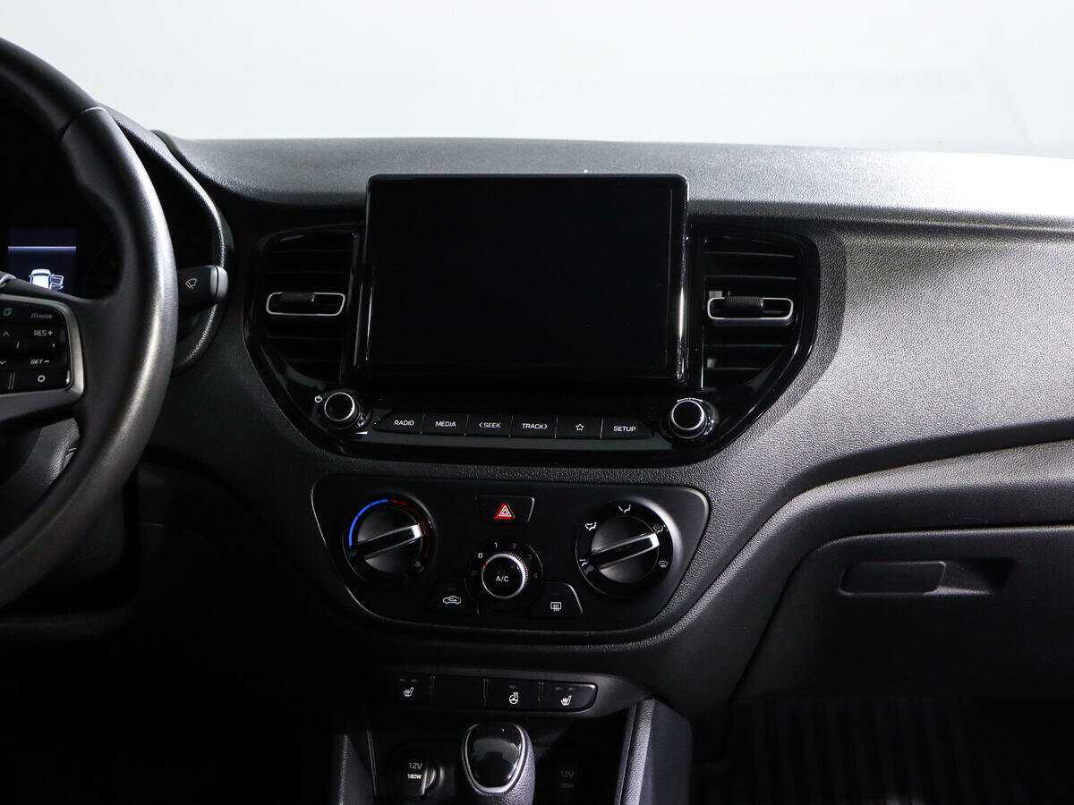 Hyundai Solaris, 2022 - Фото №10