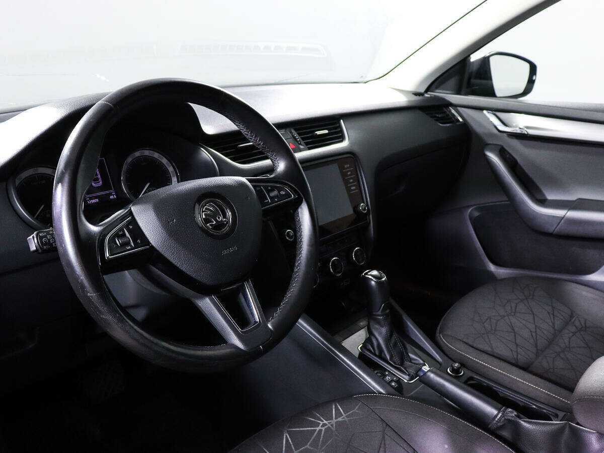 Skoda Octavia, 2020 - Фото №13