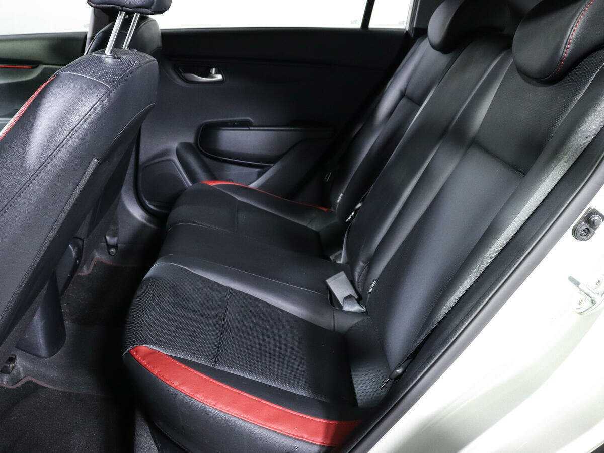 Kia Rio X-Line, 2020 - Фото №8