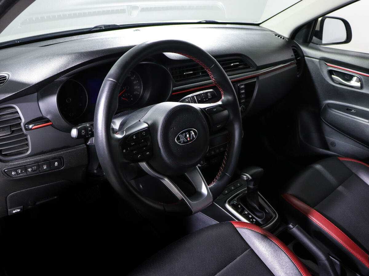 Kia Rio X-Line, 2020 - Фото №13