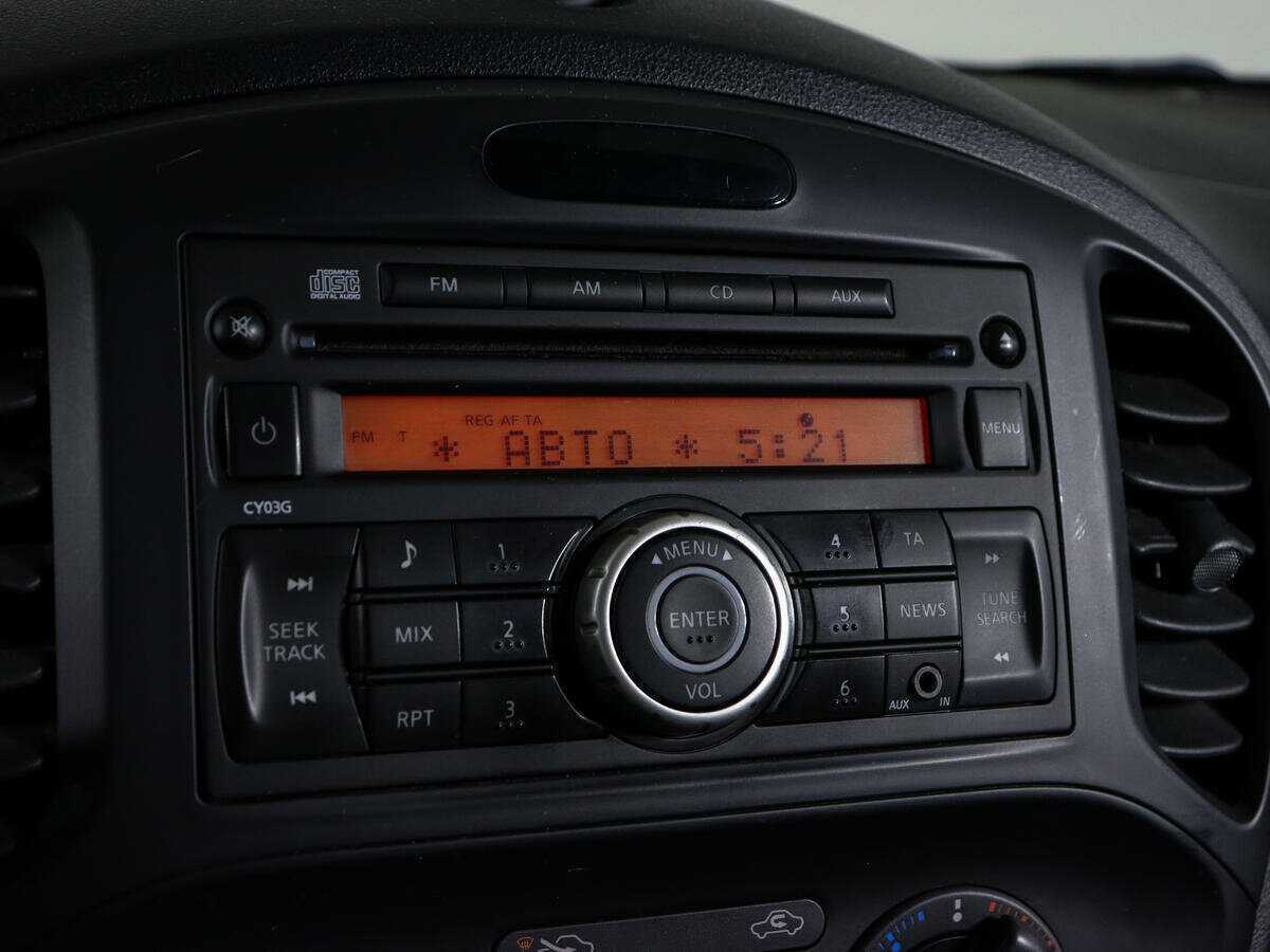 Nissan Juke, 2014 - Фото №15