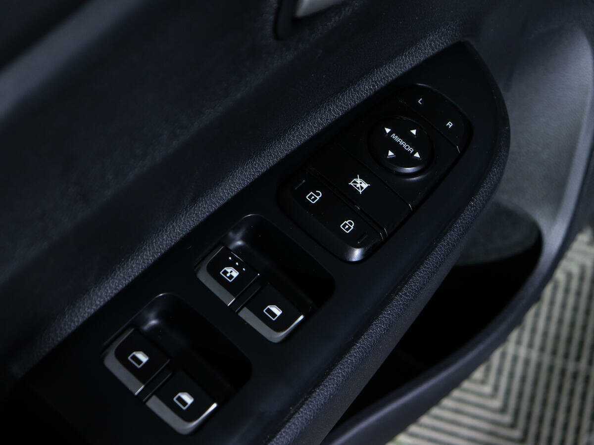 Kia Rio, 2019 - Фото №13