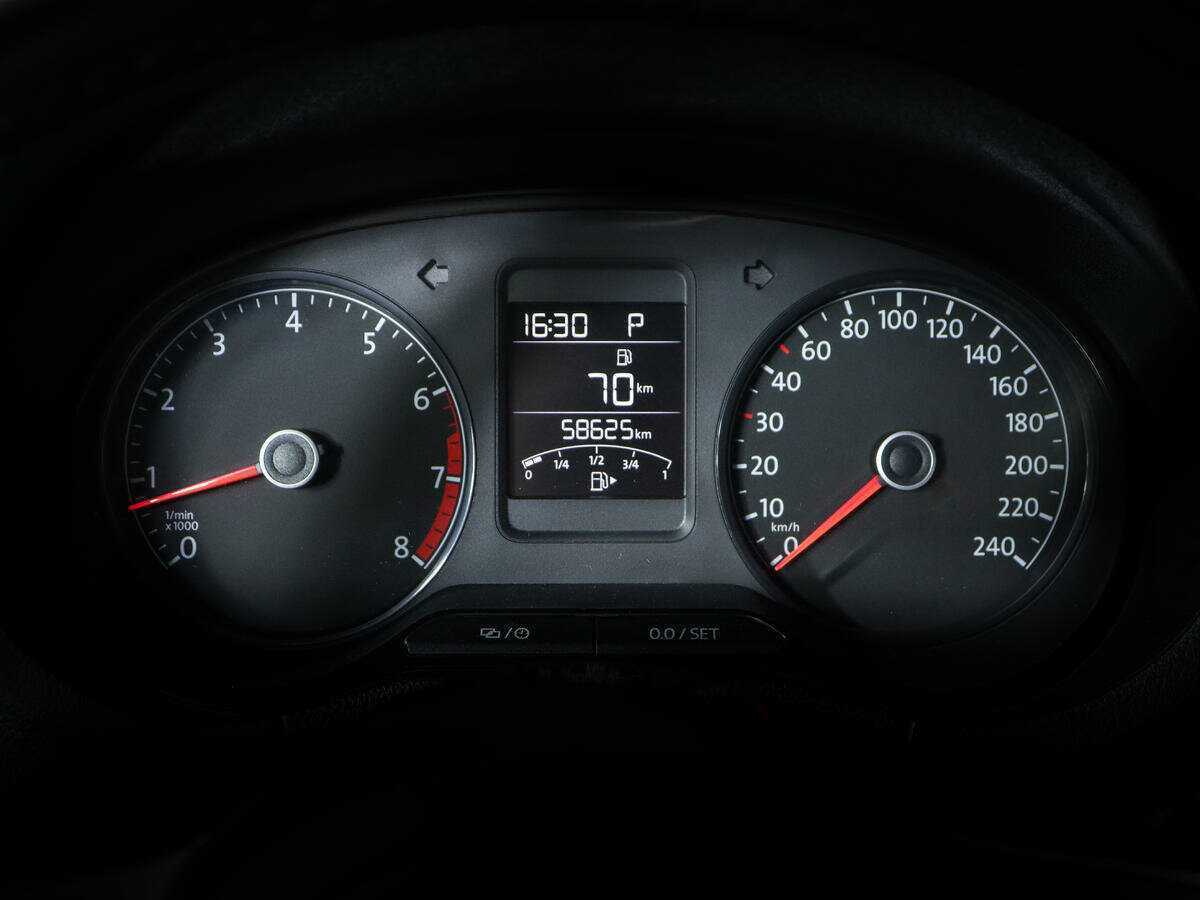 Volkswagen Polo, 2019 - Фото №10