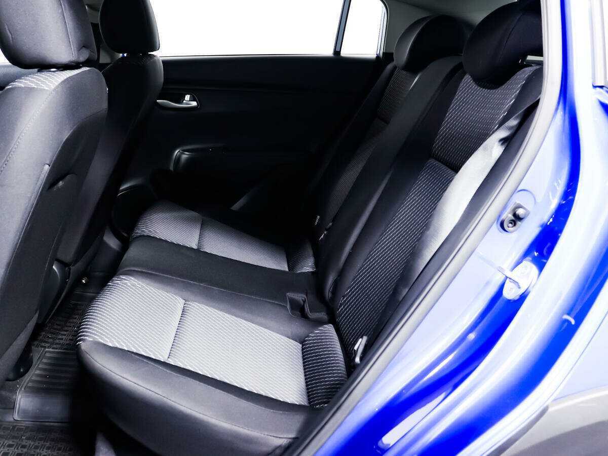 Kia Rio X-Line, 2018 - Фото №11