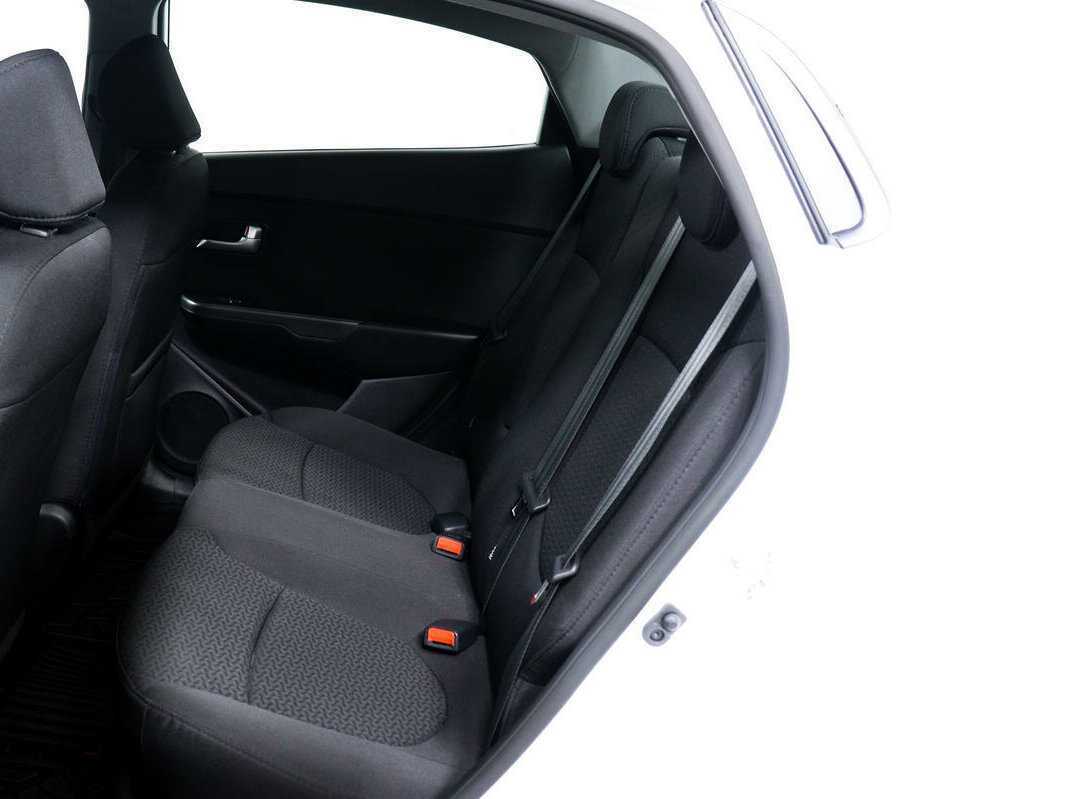 Kia Rio, 2016 - Фото №11