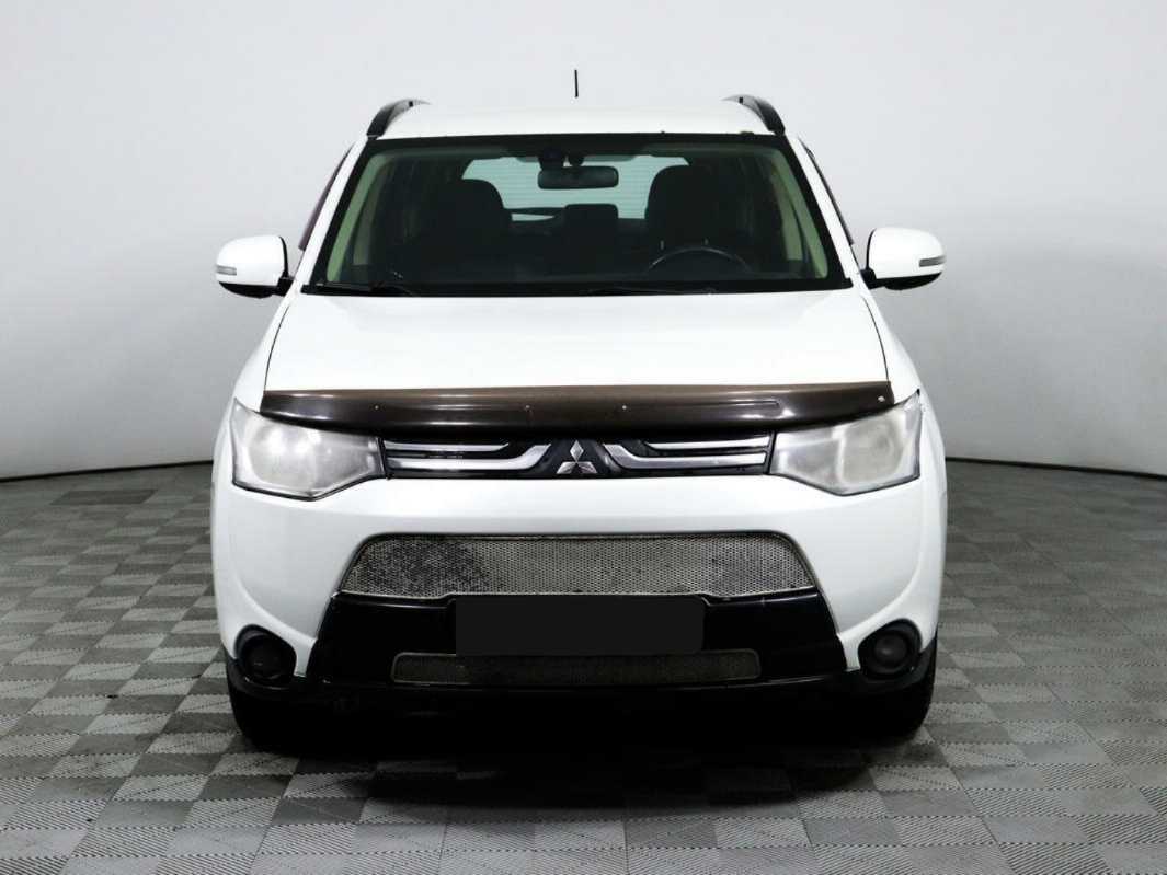 Mitsubishi Outlander, 2013 - Фото №1