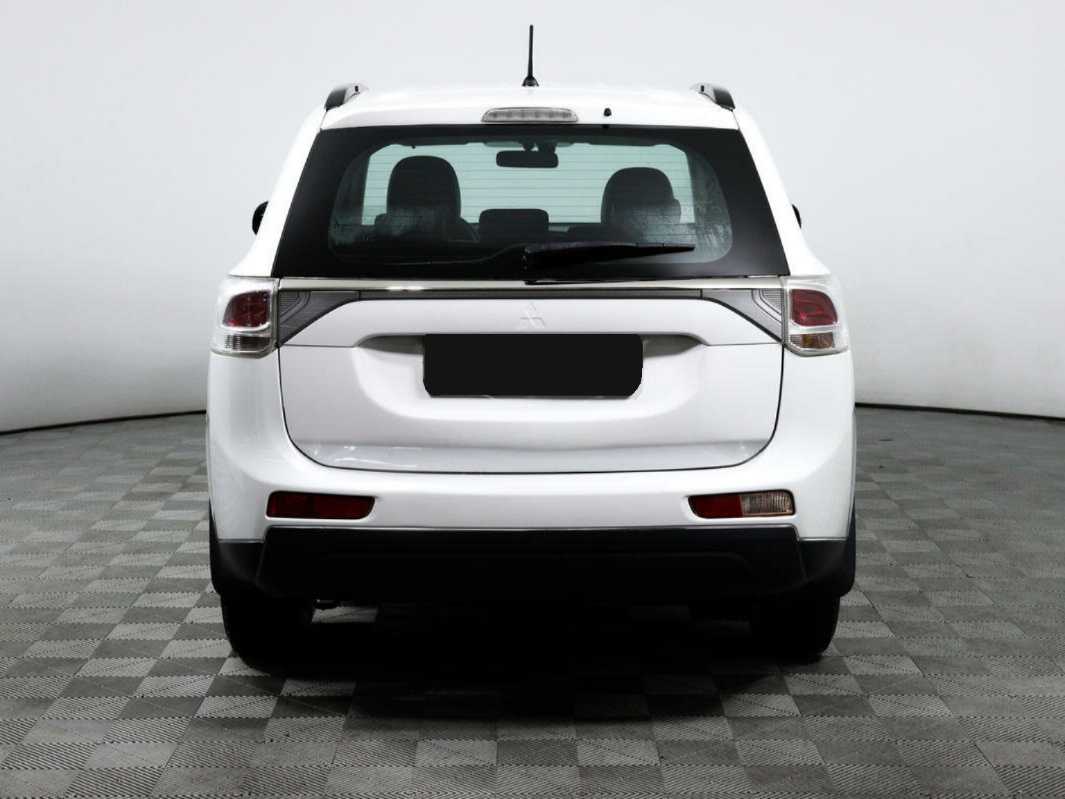 Mitsubishi Outlander, 2013 - Фото №5