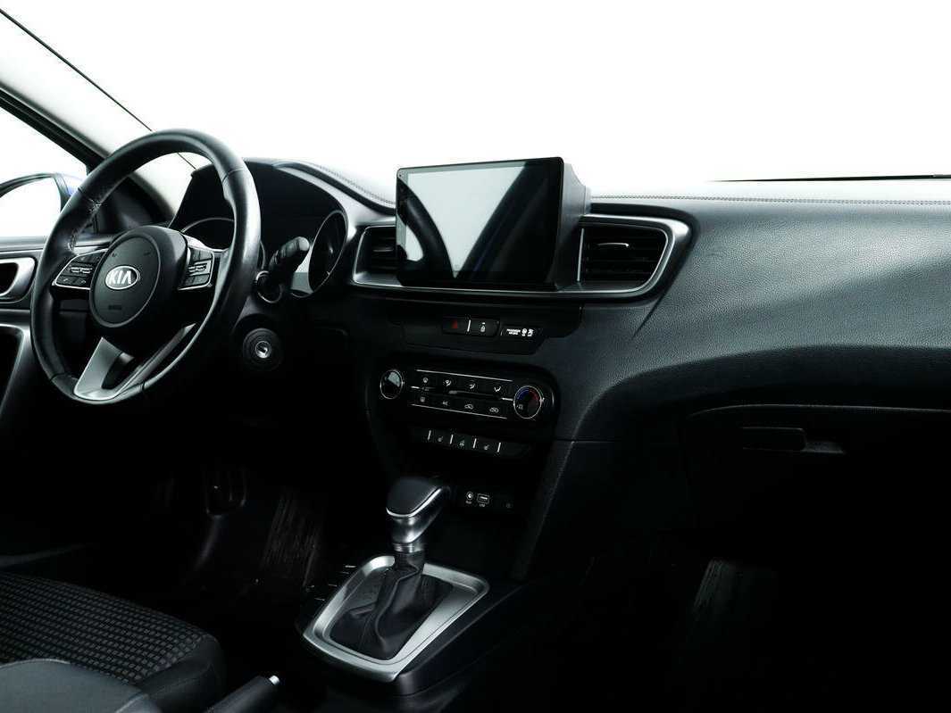 Kia Ceed, 2018 - Фото №8