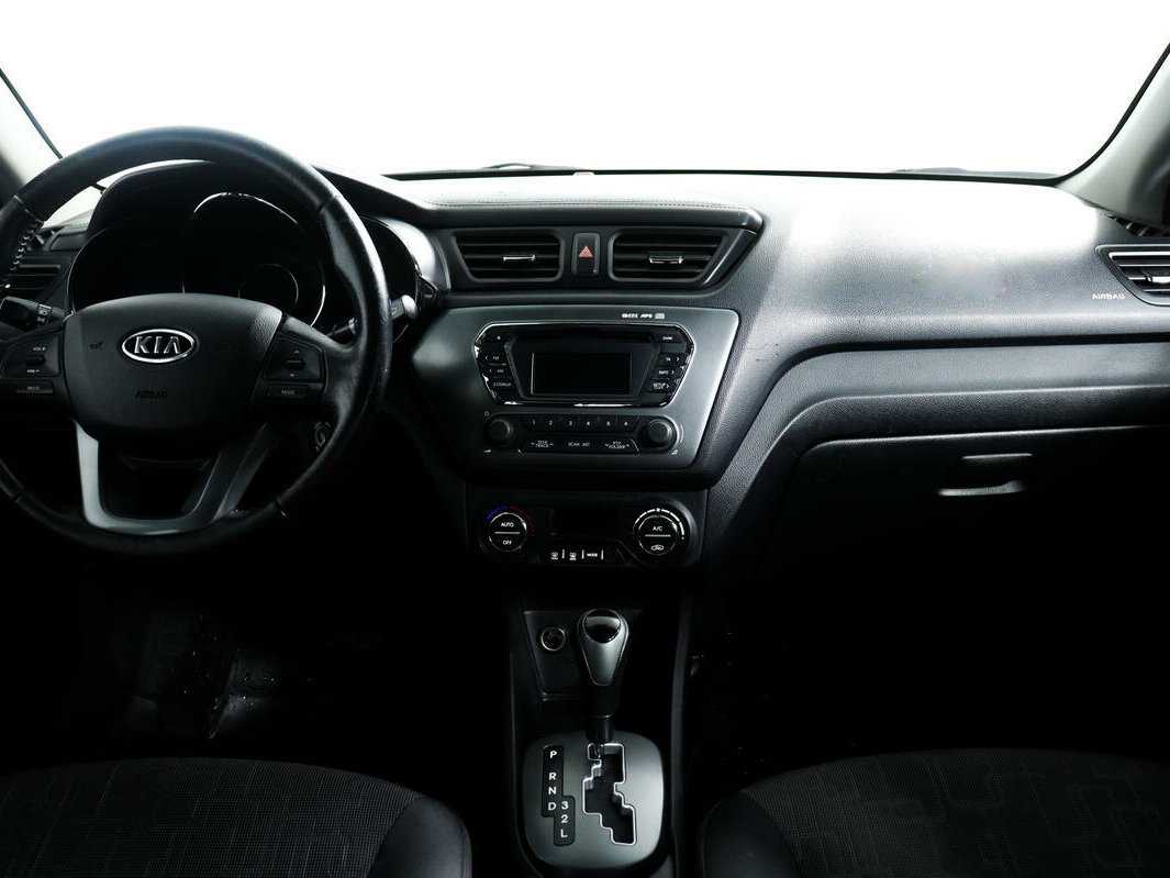 Kia Rio 4-speed, 2012 - Фото №10