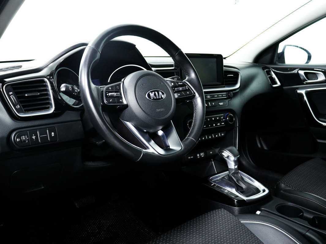 Kia Ceed, 2018 - Фото №12