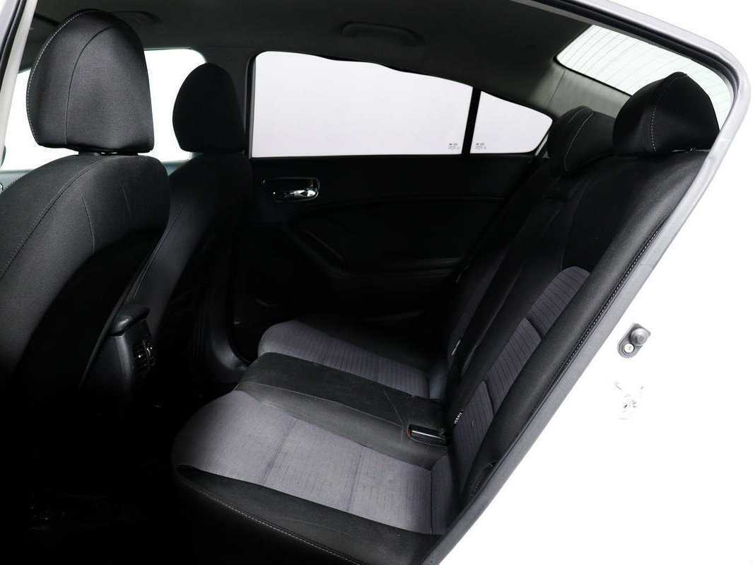 Kia Cerato, 2018 - Фото №11