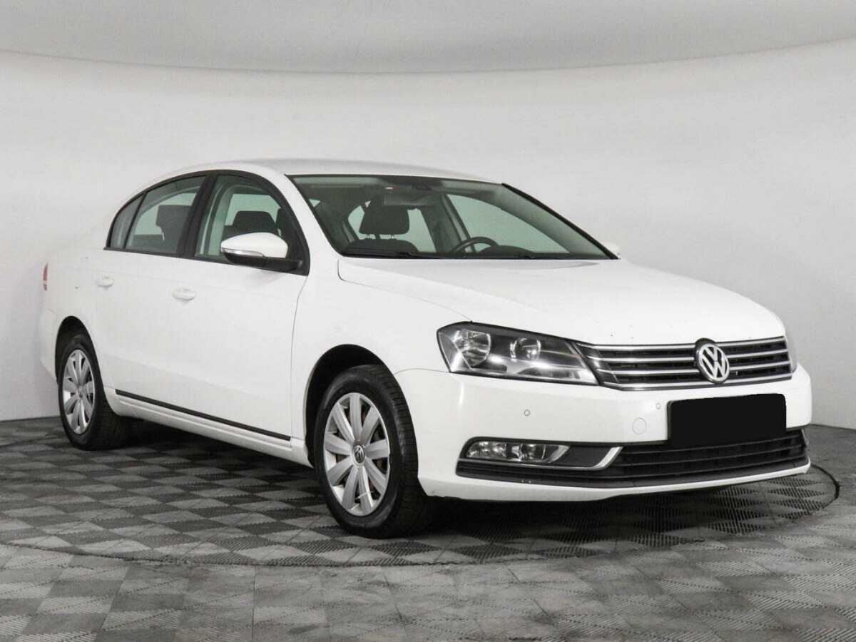 Volkswagen Passat, 2014 - Фото №2