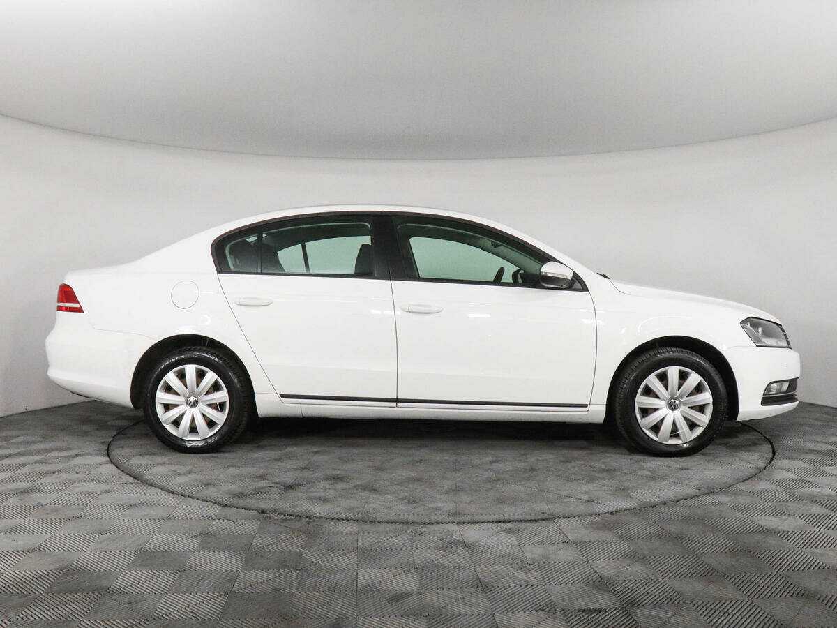 Volkswagen Passat, 2014 - Фото №3