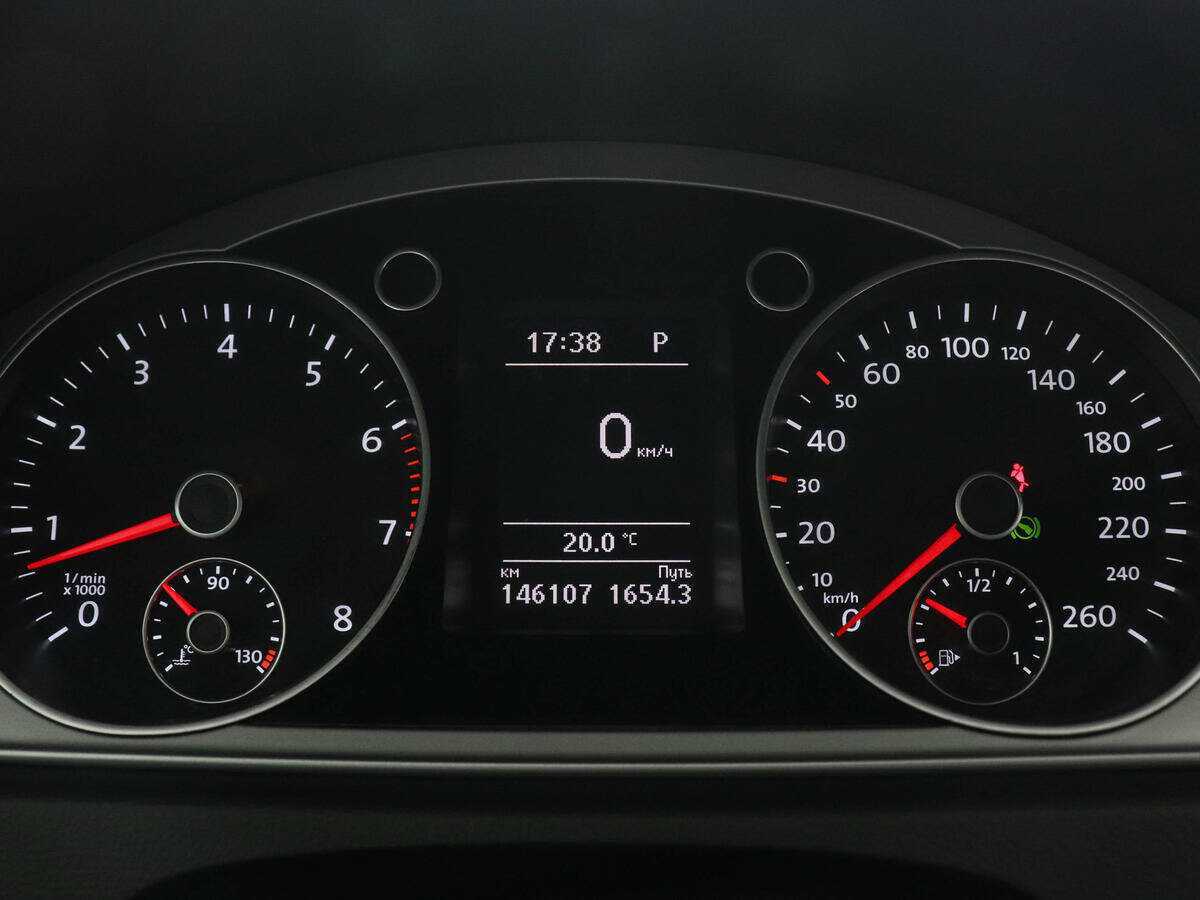 Volkswagen Passat, 2014 - Фото №10