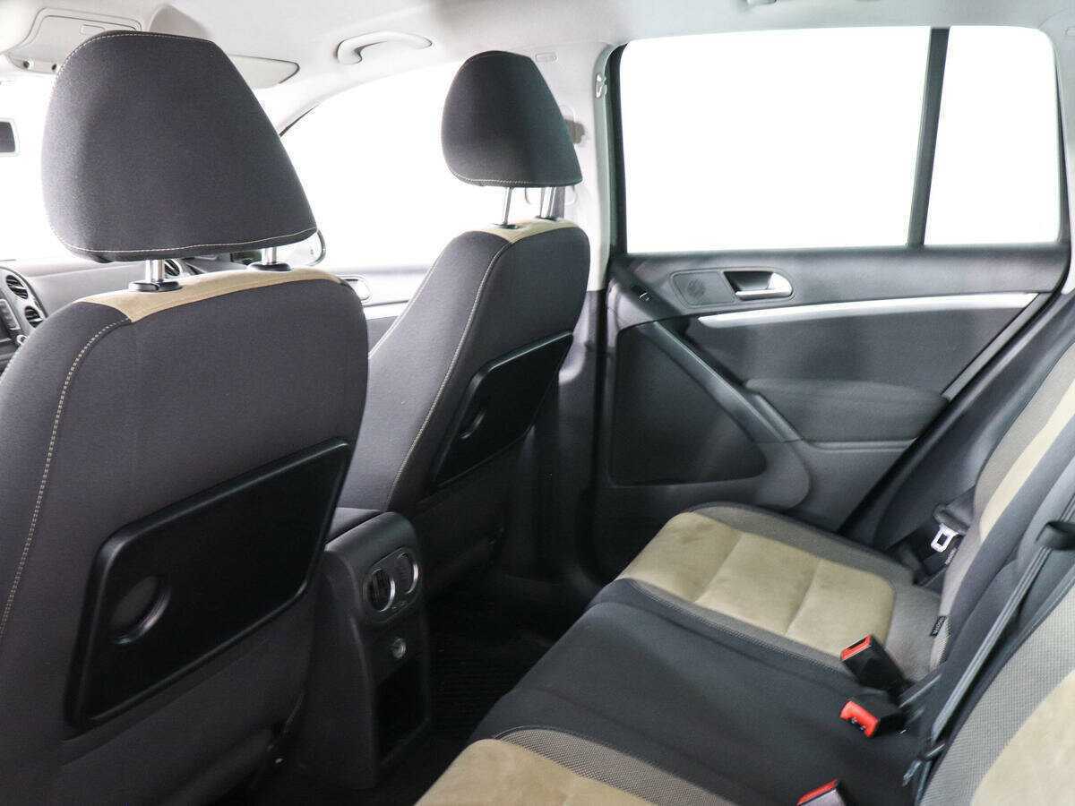 Volkswagen Tiguan, 2014 - Фото №9