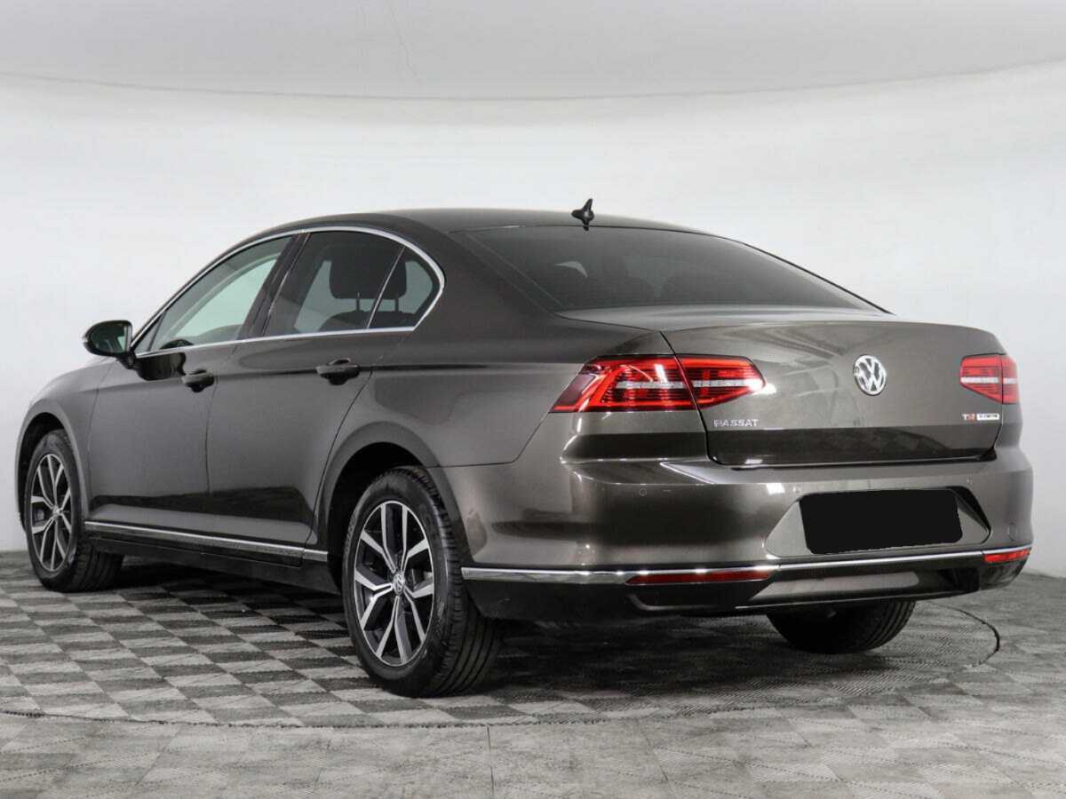 Volkswagen Passat, 2015 - Фото №6