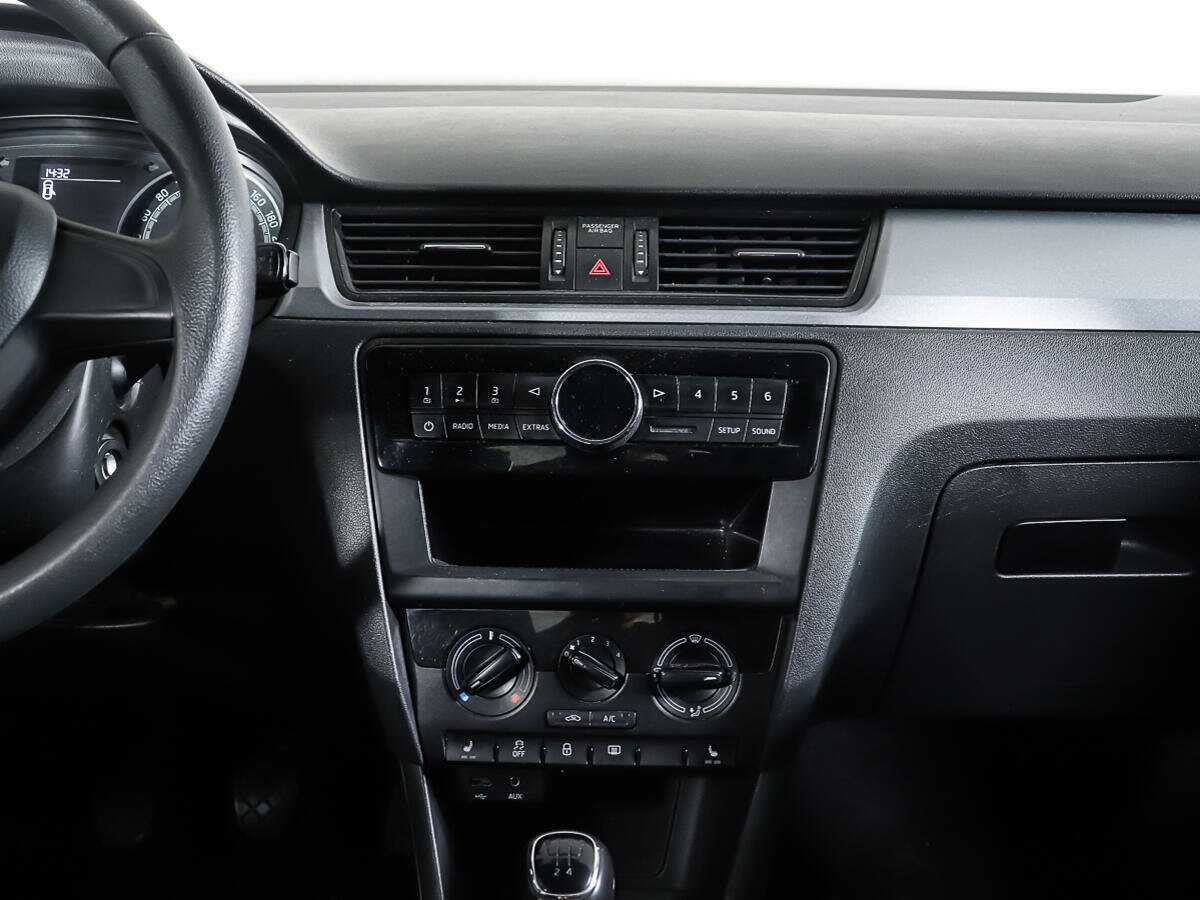 Skoda Rapid, 2017 - Фото №11