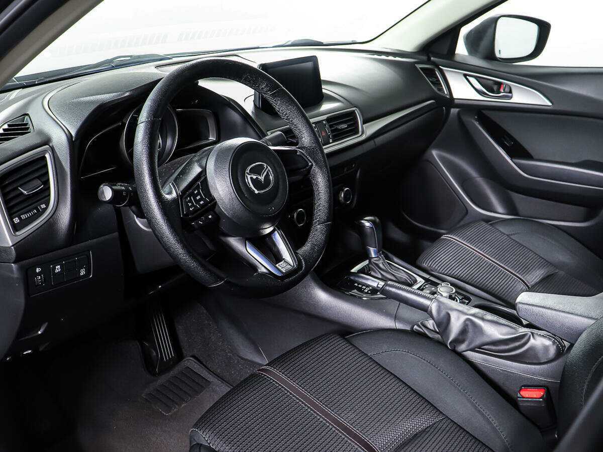 Mazda 3, 2017 - Фото №12