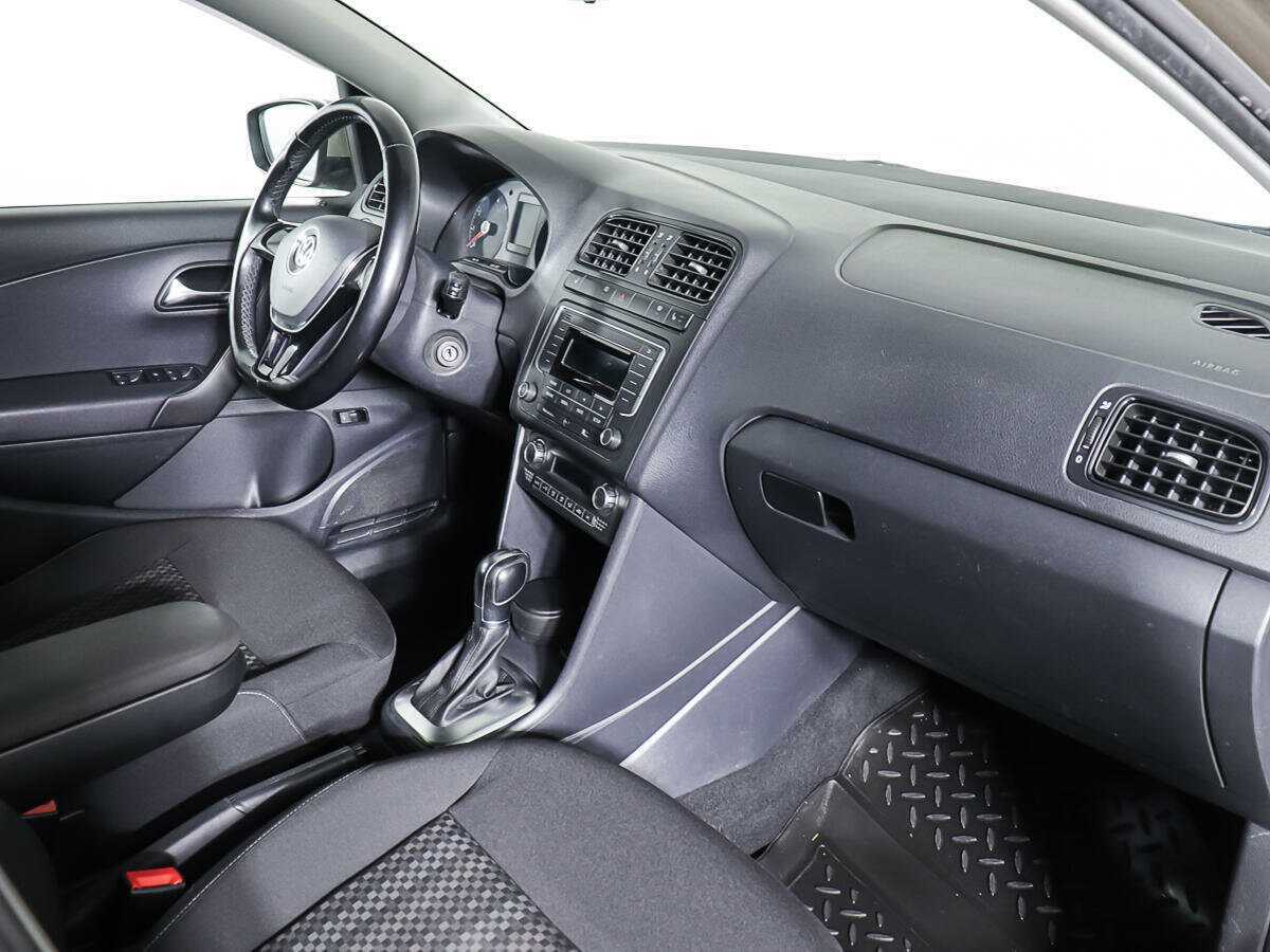 Volkswagen Polo, 2017 - Фото №7