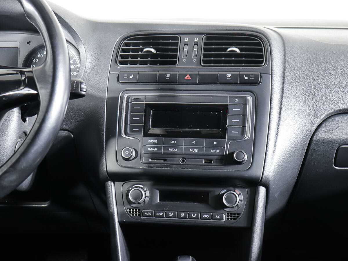 Volkswagen Polo, 2017 - Фото №10