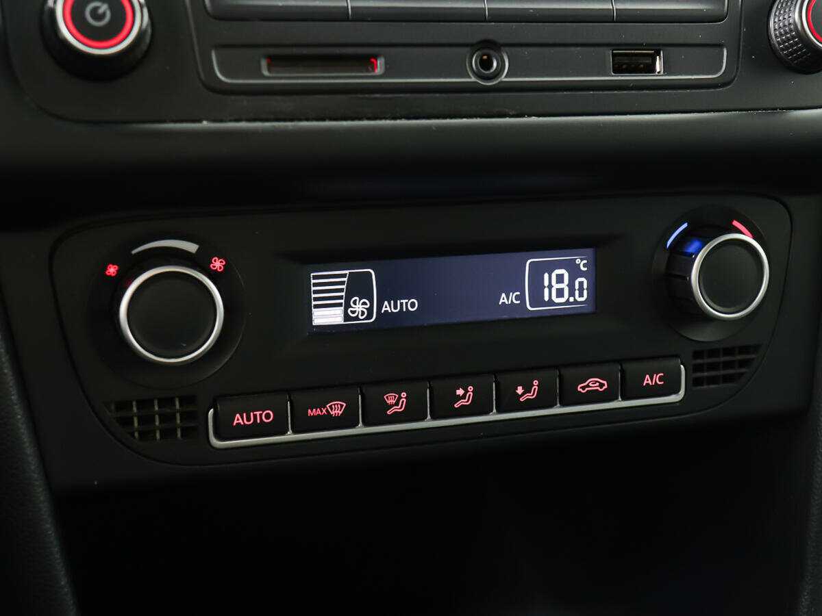 Volkswagen Polo, 2017 - Фото №15