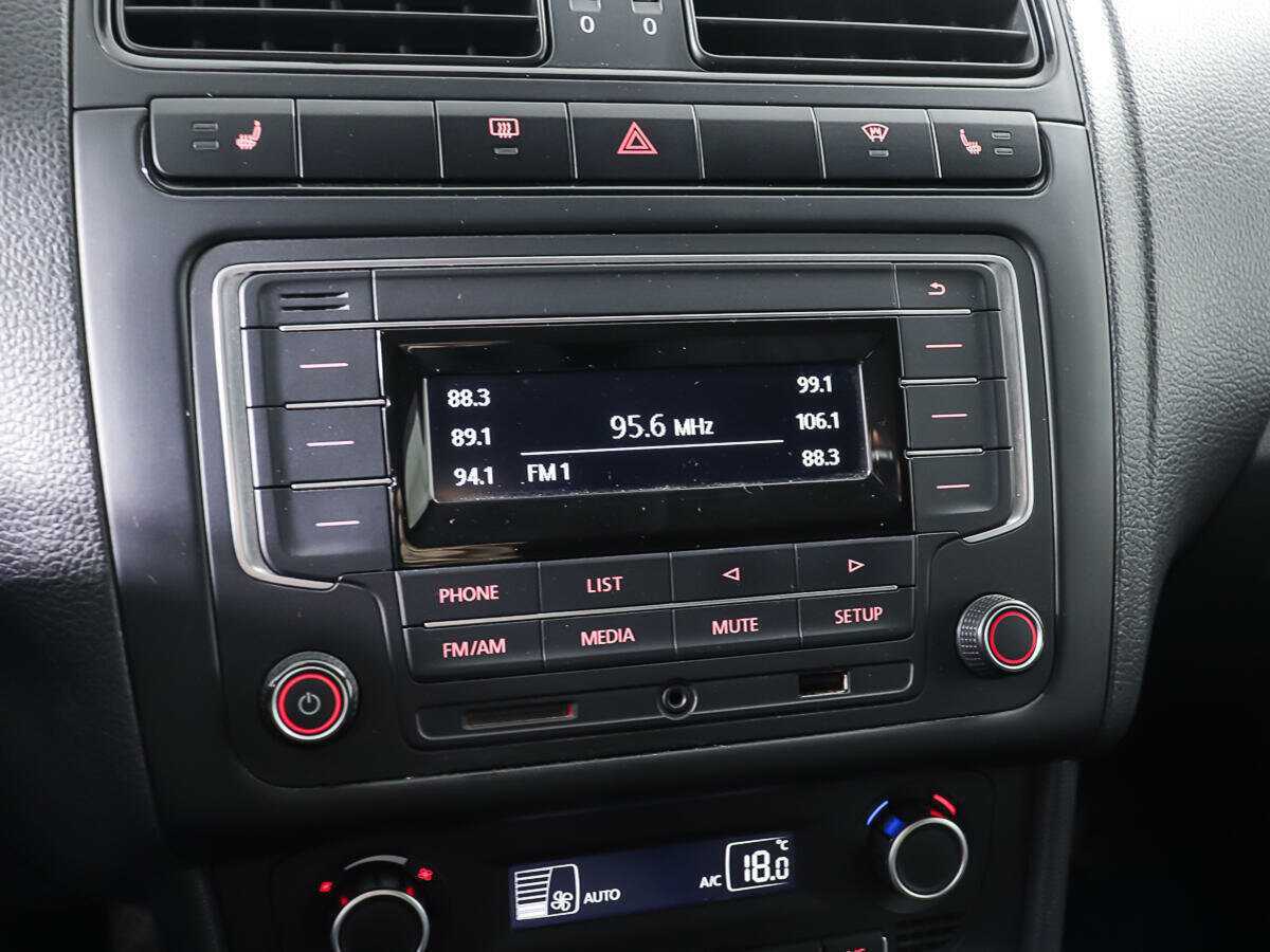 Volkswagen Polo, 2017 - Фото №16